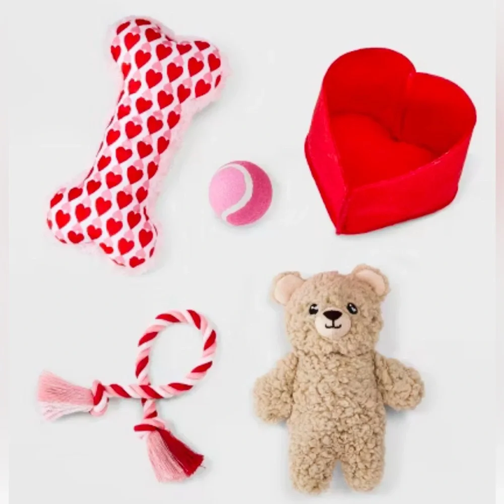 NEW! Doggy Gift Bundle Including Four(4) Toys & One (1) Heart Gift Box